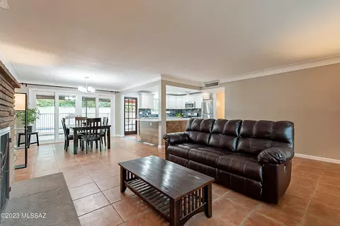 2302 E 8th St, Tucson, AZ 85719 photo 18