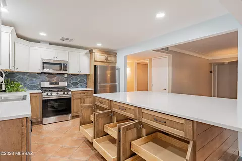 2302 E 8th St, Tucson, AZ 85719 photo 23