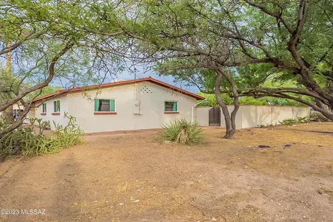 2302 E 8th St, Tucson, AZ 85719 photo 13