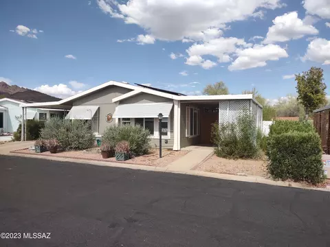 3613 S Jadestone Ln, Tucson, AZ 85735