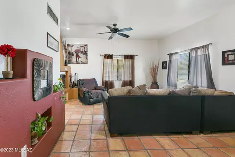4439 E 3rd St, Tucson, AZ 85711 photo 4