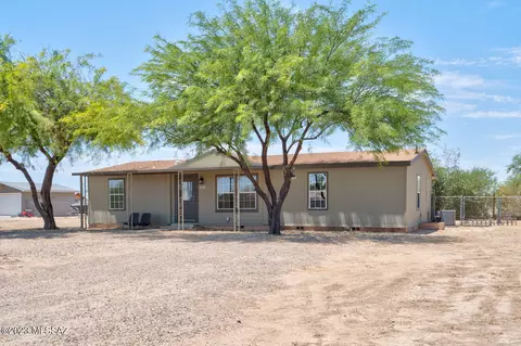 5207 N Whitetail Rd, Marana, AZ 85653