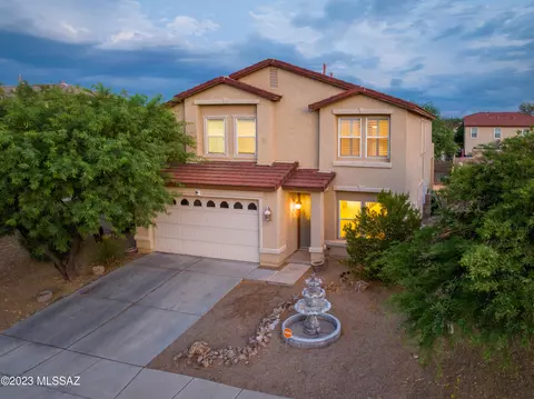 10404 E Bridgeport St, Tucson, AZ 85747
