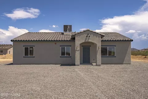 5858 Spencer Ave, Tucson, AZ 85757