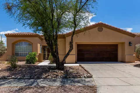 2480 N Adron Ave, Tucson, AZ 85715