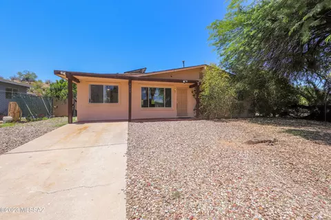 3560 S Frick Ave, Tucson, AZ 85730