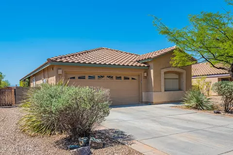 6618 E Bambino Rd, Tucson, AZ 85756