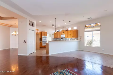 13487 N Heritage Gateway Ave, Marana, AZ 85658