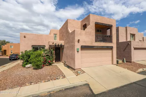 2954 N Cardell Cir, Tucson, AZ 85712