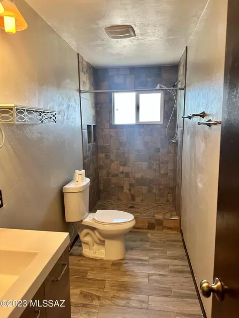 6052 E Sylvane St, Tucson, AZ 85711 photo 12
