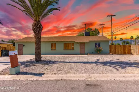6281 E 24th St, Tucson, AZ 85711
