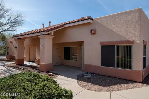 1548 N Paseo La Tinaja, Green Valley, AZ 85614