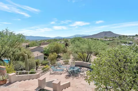 112 N Players Club Dr, Tucson, AZ 85745