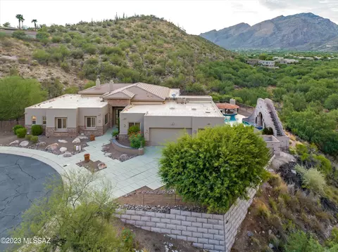 5092 N Valley Shadows Pl, Tucson, AZ 85750