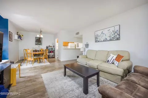 8080 E Speedway Blvd #115, Tucson, AZ 85710