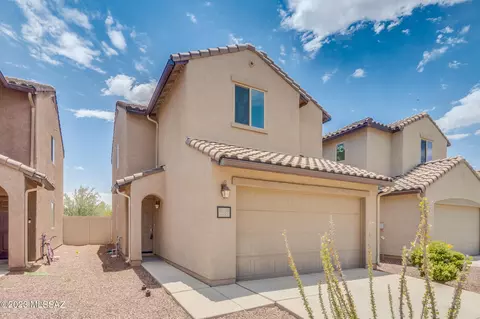 21559 E Homestead Dr, Red Rock, AZ 85145