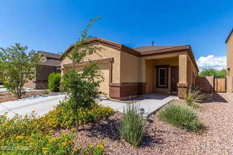 2629 E Calle Palta, Tucson, AZ 85706