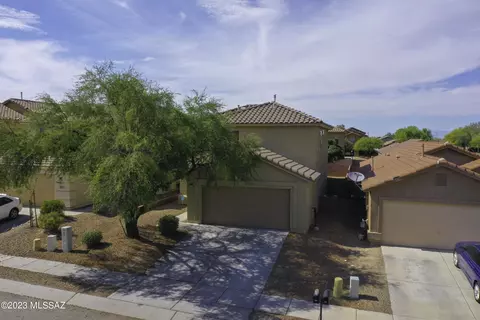 650 W Ash Ridge Dr, Green Valley, AZ 85614