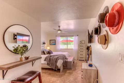 7733 E Roget Dr, Tucson, AZ 85710 photo 17