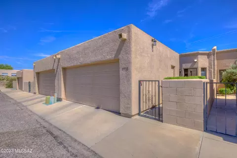 7733 E Roget Dr, Tucson, AZ 85710 photo 33