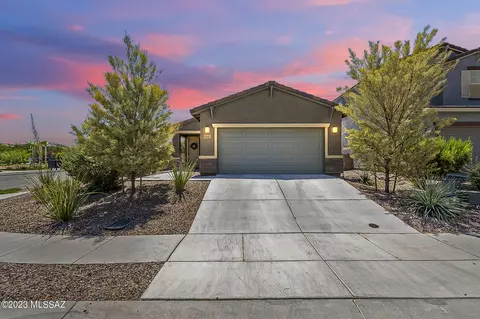 6861 E Via Arroyo Largo, Tucson, AZ 85756