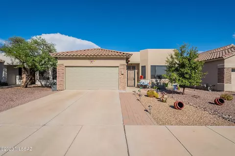 8842 N Treasure Mountain Dr, Tucson, AZ 85742
