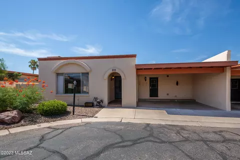 835 S Ciudad Cir, Tucson, AZ 85710