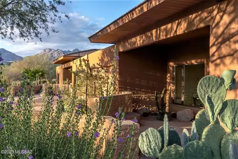 3854 N Canyon Ranch Ridge Pl, Tucson, AZ 85750