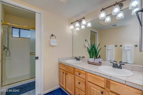 9825 E Harmony Ln, Tucson, AZ 85748 photo 33