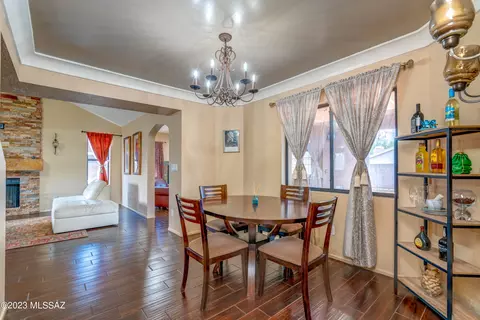 9825 E Harmony Ln, Tucson, AZ 85748 photo 13