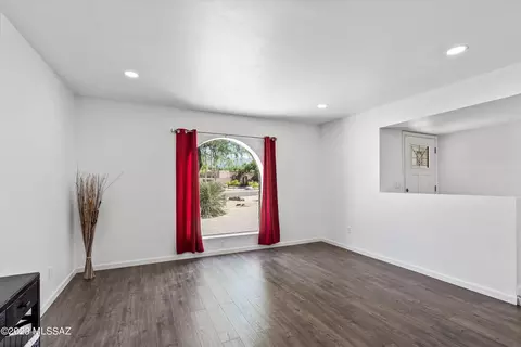 11240 E Quick Draw Pl, Tucson, AZ 85749 photo 5