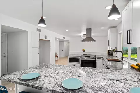 11240 E Quick Draw Pl, Tucson, AZ 85749 photo 14