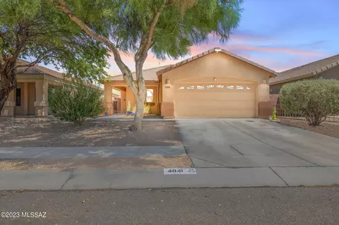 4041 E Stony Meadow Dr, Tucson, AZ 85756