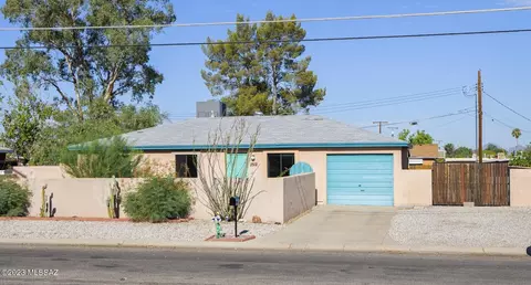 2512 S Sahuara Ave, Tucson, AZ 85711