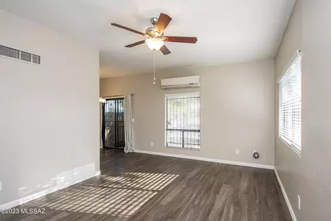 243 W Virginia St, Tucson, AZ 85706 photo 2