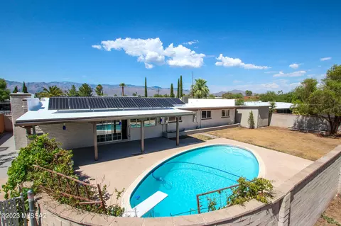 9040 E Millett Dr, Tucson, AZ 85710