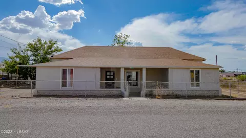 2260 S 1st Ave, Solomon, AZ 85551