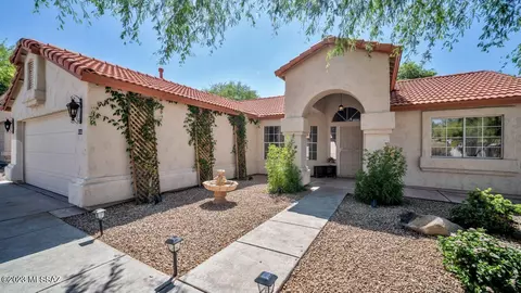 5113 W Warbler St, Tucson, AZ 85742