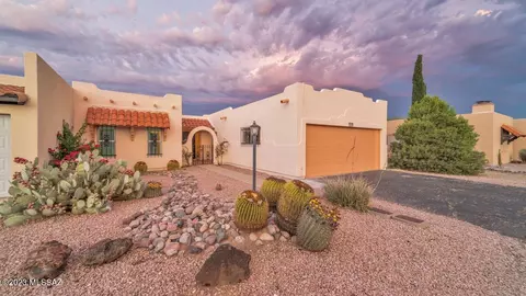 319 E Paseo Azul, Green Valley, AZ 85614