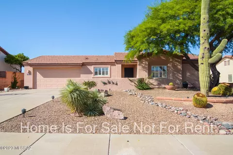 1844 W Placita De Agosto, Green Valley, AZ 85622