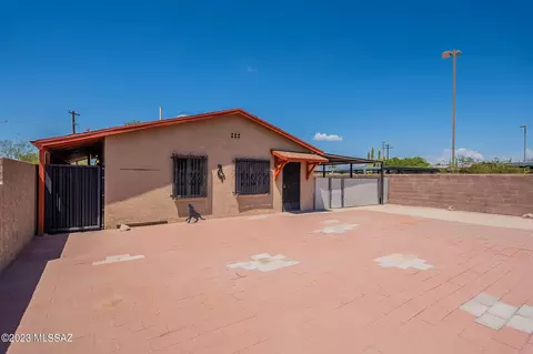 2419 E 23rd St, Tucson, AZ 85713 photo 3