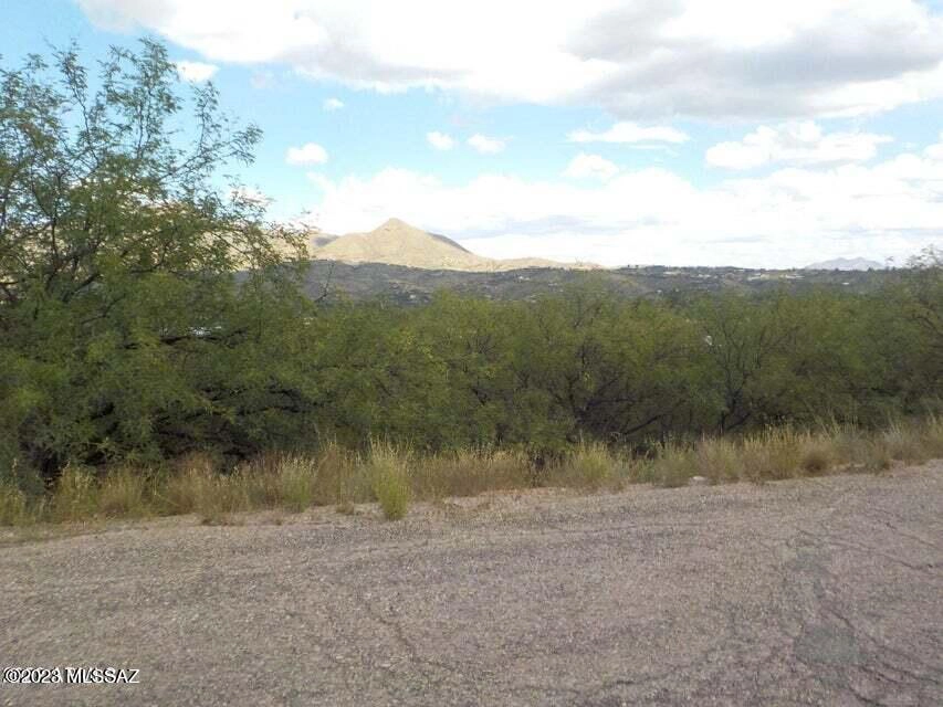 1217 CIRCULO YERBA BUENA