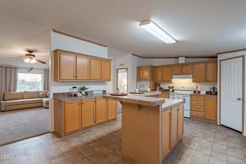 13719 E Bright Sky Loop, Vail, AZ 85641 photo 14