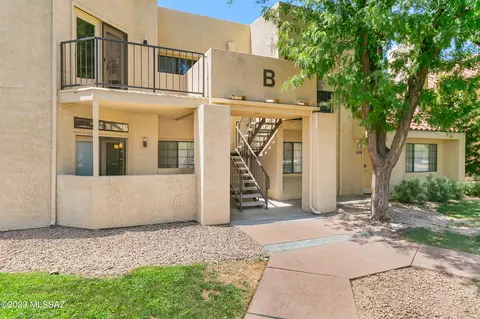 1200 E River Rd #B29, Tucson, AZ 85718