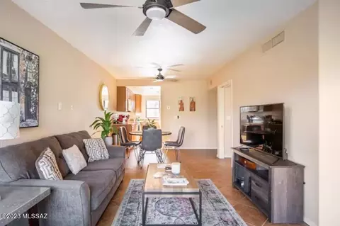5800 N Kolb Rd #13270, Tucson, AZ 85750