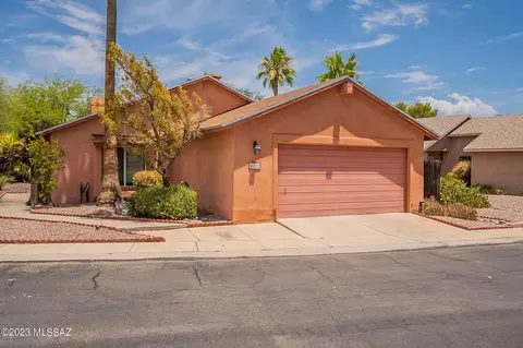 4712 N Courtney Dr, Tucson, AZ 85705