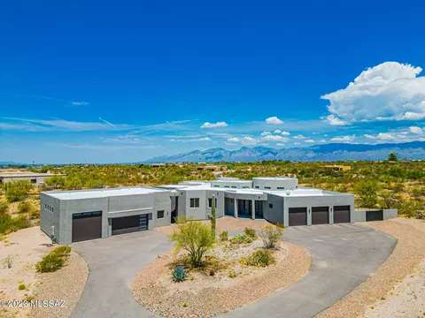11211 E Placita Rancho Grande, Tucson, AZ 85730