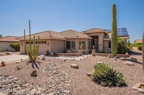 2449 E Bluejay Bluff Ln, Green Valley, AZ 85614