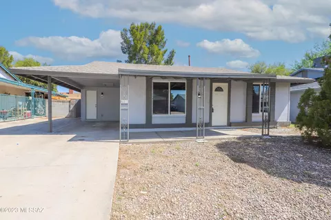 2530 W Vereda De Los Arboles, Tucson, AZ 85746