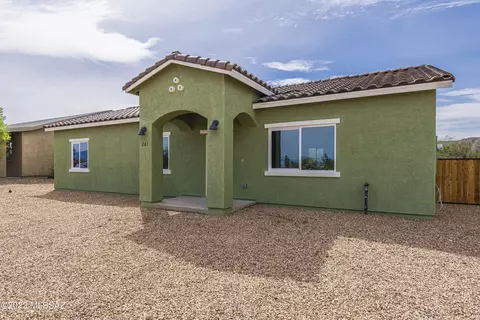 261 S Atlanta St, Vail, AZ 85641